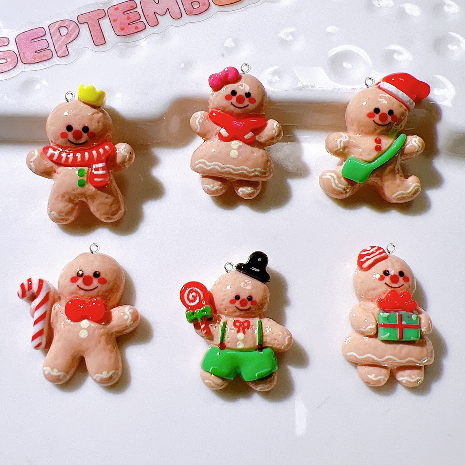 Resin Art Earrings Material - 10 stuks schattige kerstpop vlakke hars